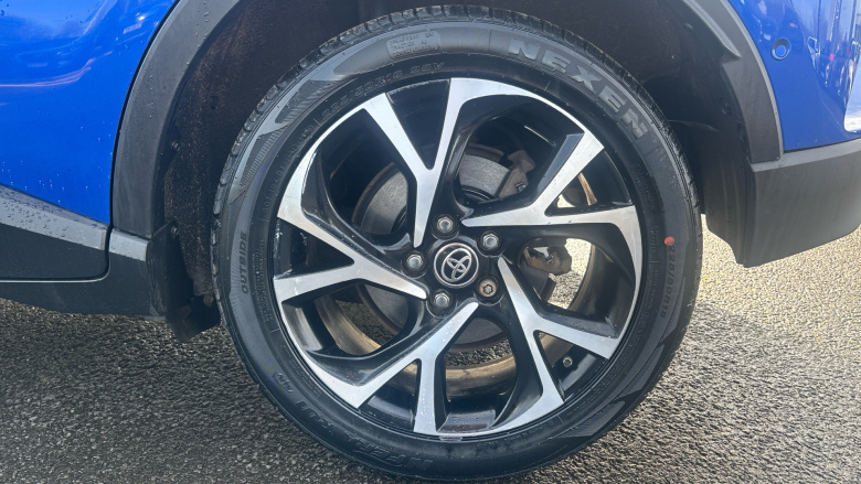 Toyota C-HR 1.8 Hybrid Design 5dr CVT Hybrid Hatchback